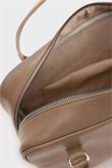 Woman Faux Leather Shoulder Bag