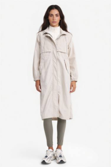 Regular Fit Kapüşonlu Fermuarlı Uzun Yağmurluk