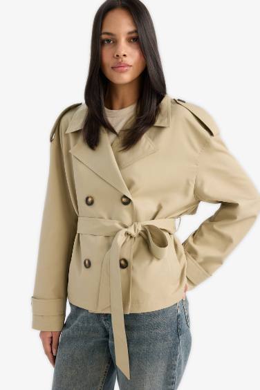 Regular Fit Cepli Kemerli Kısa Trençkot