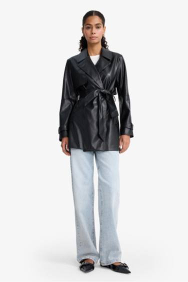 Trench court en simili cuir avec ceinture et poches Coupe décontractée