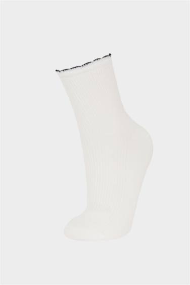 Kadın Dikişsiz Fırfırlı Ultra Soft 2'li Bambu Premium Soket Çorap