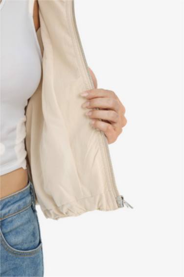 бас киімді Пальто