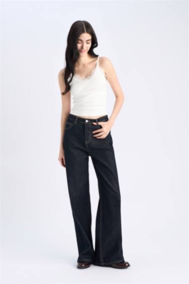 Slim Fit Camisole V-Neck Tank Top