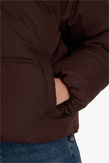 Su Geçirmez Regular Fit Dik Yaka Fermuarlı Şişme Mont