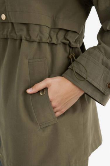 Su Geçirmez Regular Fıt Pamuklu Mont