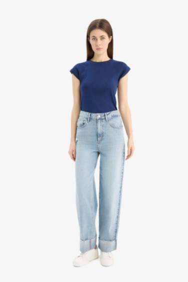 Slim Fit Crew Neck Basic T-Shirt