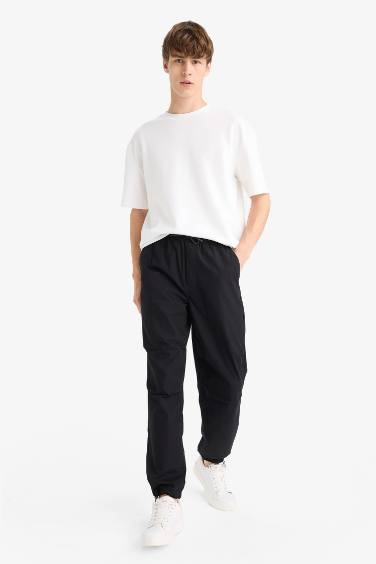 кең аяқ парашют Шалбар