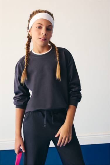 Girl Relax Fit Crew Neck Long Sleeve T-Shirt