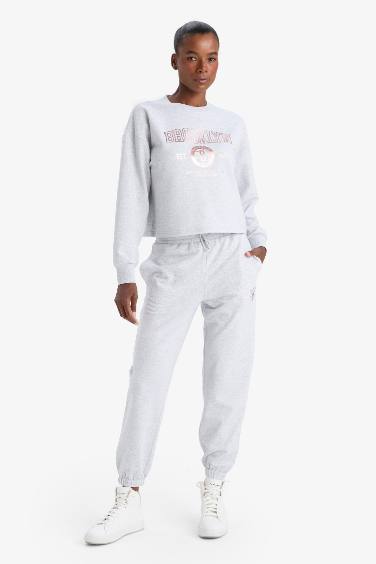 بنطلون قصة عادية بجيب من DeFactoFit NBA Brooklyn Nets