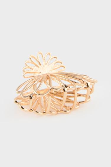 مشبك شعر نسائي ذهبي