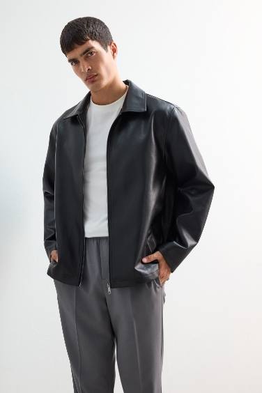 جاكيت جلد صناعي قصة عادية بياقة قميص