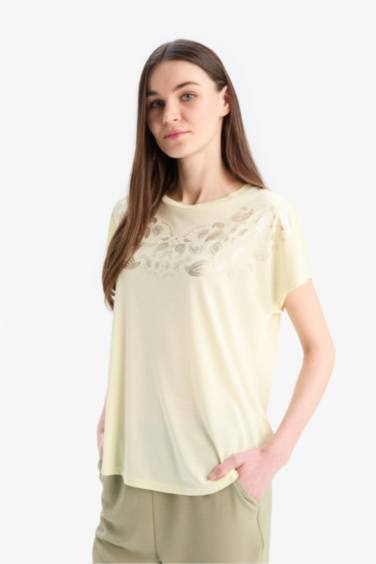 تيشيرت نص ردن بياخة مستديرة