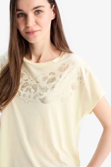 تيشيرت نص ردن بياخة مستديرة