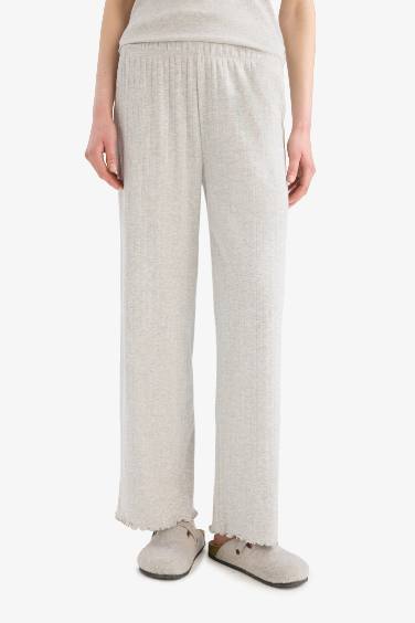 Fall in Love Regular Fit Top Bottom 2 Piece Pajama Set