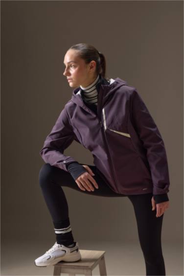 Водонепроницаемая куртка Defactofit Slim Fit с капюшоном и флисовой подкладкой