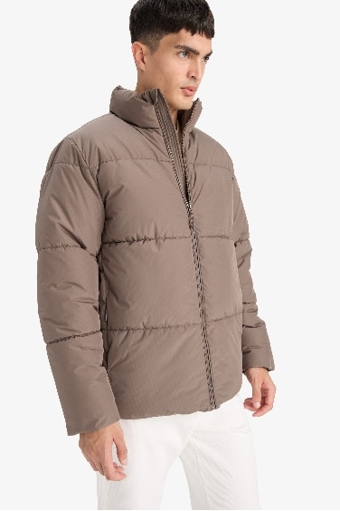 биік жаға Пальто