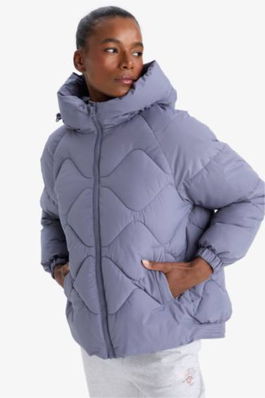 DeFactoFit Su İtici Oversize Fit Geniş Kalıp Kapüşonlu Fermuarlı Cepli Şişme Mont
