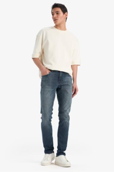 Pedro Slim Fit Normal Waist Skinny Leg Jeans
