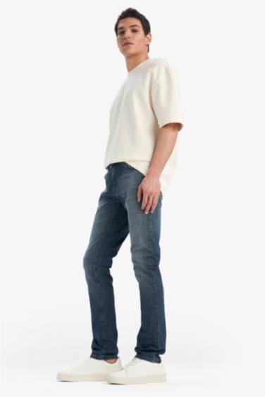 Pedro Slim Fit Normal Waist Skinny Leg Jeans