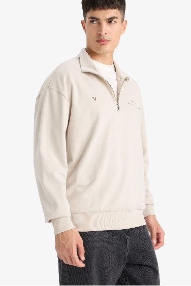 Boxy Fit Vikings Valhalla Printed Long Sleeve Sweatshirt