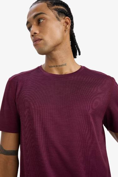 Slim Fit Dar Kesim Hızlı Kuruyan Nefes Alabilen Esnek Kumaş Bisiklet Yaka Sporcu Kısa Kollu Tişört