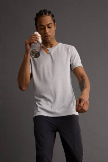 DeFactoFit Slim Fit Sports T-Shirt