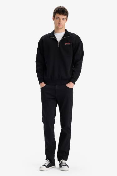 Sweatshirt Boxy imprimé House Of The Dragon à col montant et fermeture zip