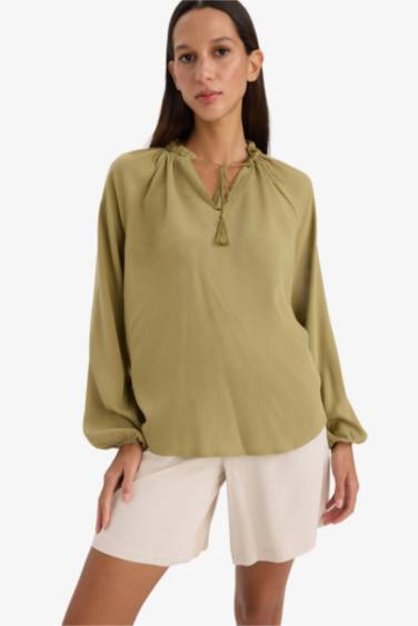 Regular Fit Bağcıklı Yaka Krinkıl Kumaş Uzun Kollu Bluz