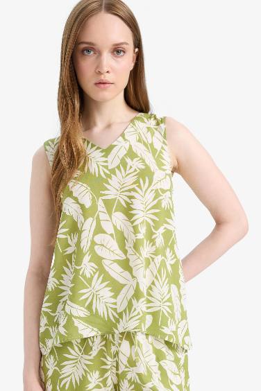 Regular Fit V-Neck Short Sleeve Blouse