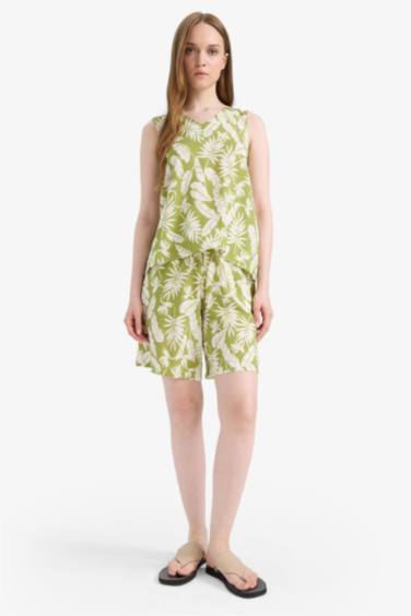 Regular Fit Short Leg Shorts