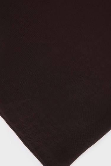 Әйелдерге қарапайым орамал