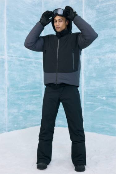 Water Repellent Regular Fit Puffer Jacket