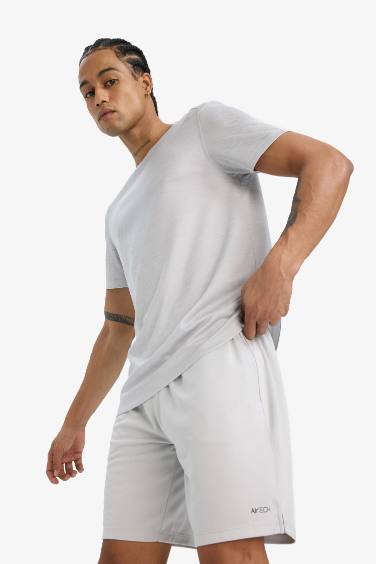 DeFactoFit Standart Fit Çabuk Kuruyan Nefes Alabilen Kumaş Sporcu Kısa Paça Şort