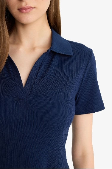 فستان قصير نص ردن مضلع بياخة بولو