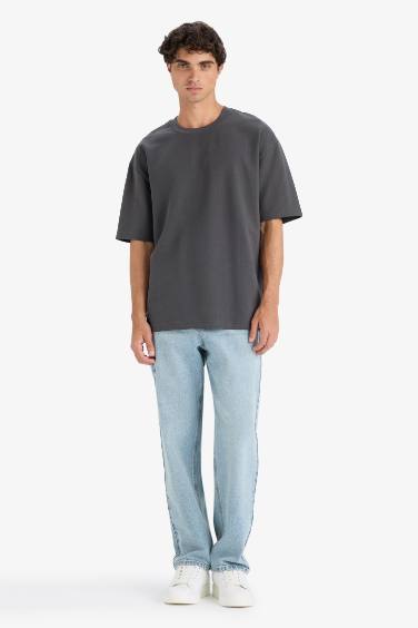 Oversize Fit Crew Neck Short Sleeve T-Shirt