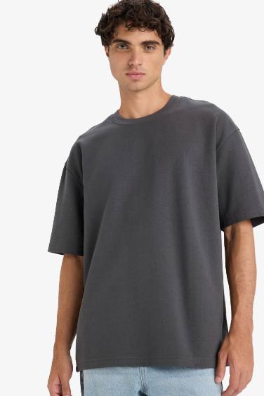 Oversize Fit Crew Neck Short Sleeve T-Shirt