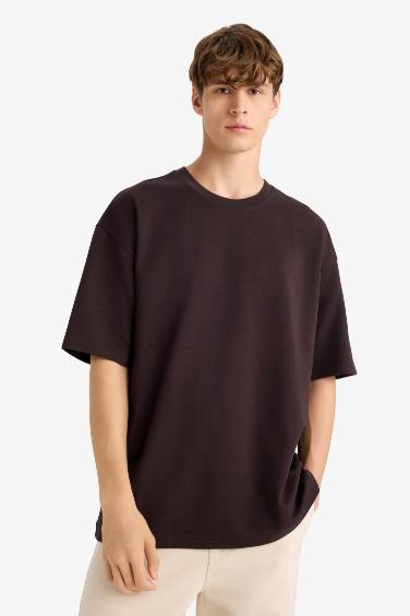 تيشيرت نص كم اوفر سايز برقبة مستديرة