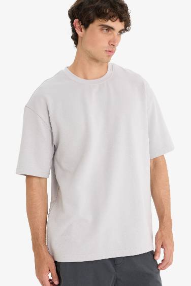 Oversize Fit Crew Neck Short Sleeve T-Shirt