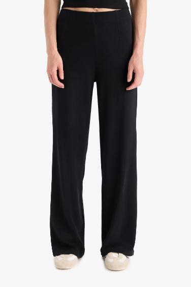 Wide Leg Basic Trousers