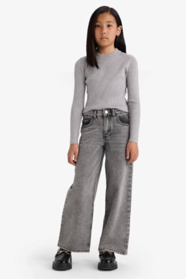 Girl Slim Fit Crew Neck Knit Pullover