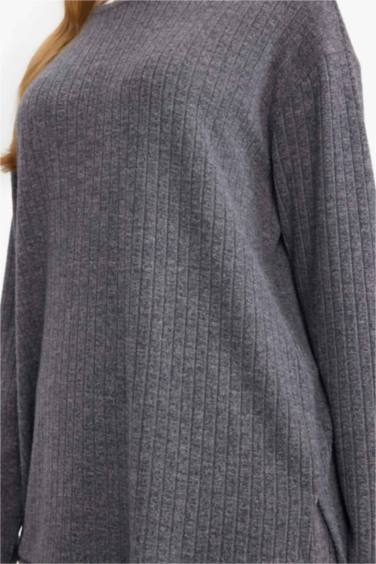 Woman Long Sleeve T-Shirt