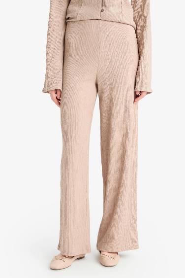 Pantalon large à taille élastique à effet texturé