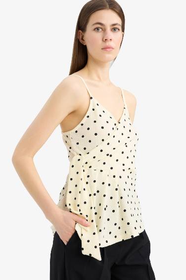 Slim Fit Polka Dot V-Neck Tank Top