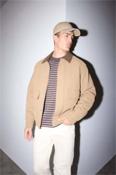 Veste à col chemise avec poches Coupe régulière