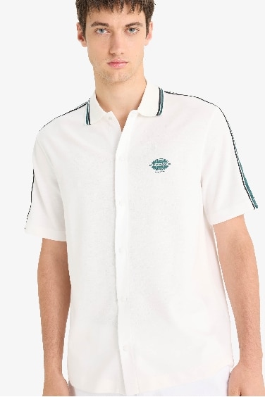 Man Short Sleeve Shirt