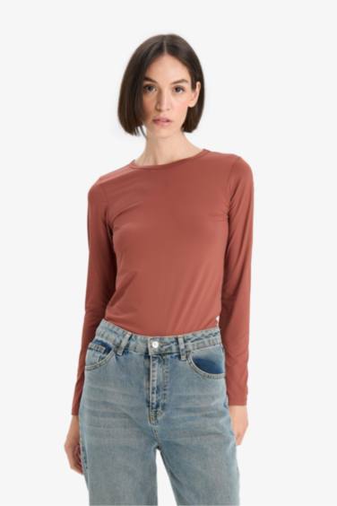 Slim Fit Crew Neck Basic T-Shirt