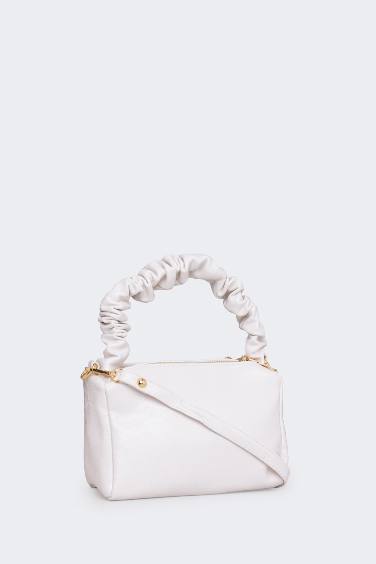 شنطة يد حريمي