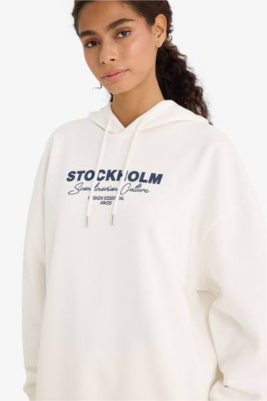 Oversize Fit Hooded Printed Thick Fabric Sweatshirt