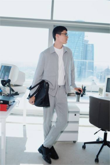 Relax Fit Polo Collar Seasonal Zippered Jacket