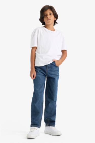 Boy Straight Fit Jeans
